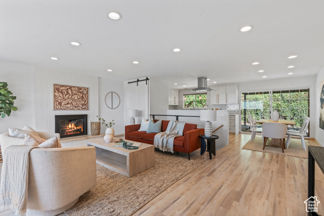 2259 S LAKELINE DR, Salt Lake City UT 84109