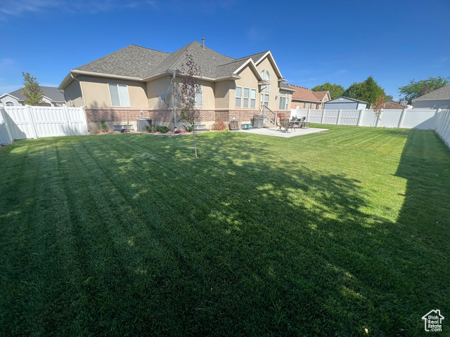 Photo 4 for MLS #2103711 at 2503 S 1875 West