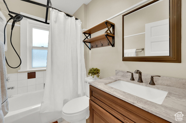 Photo 10 for MLS #2103713 at 352 E Garfield Ave