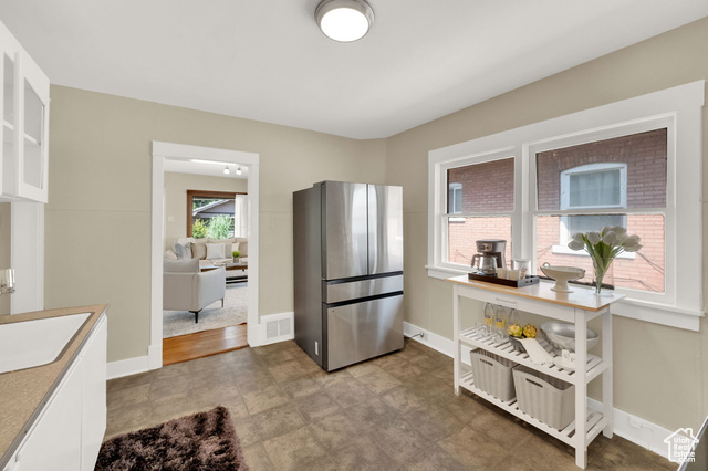 Photo 15 for MLS #2103713 at 352 E Garfield Ave