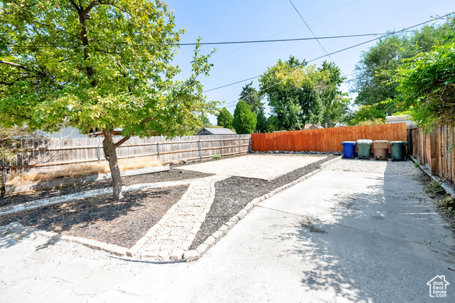Photo 17 for MLS #2103713 at 352 E Garfield Ave