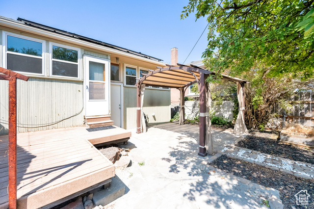Photo 18 for MLS #2103713 at 352 E Garfield Ave