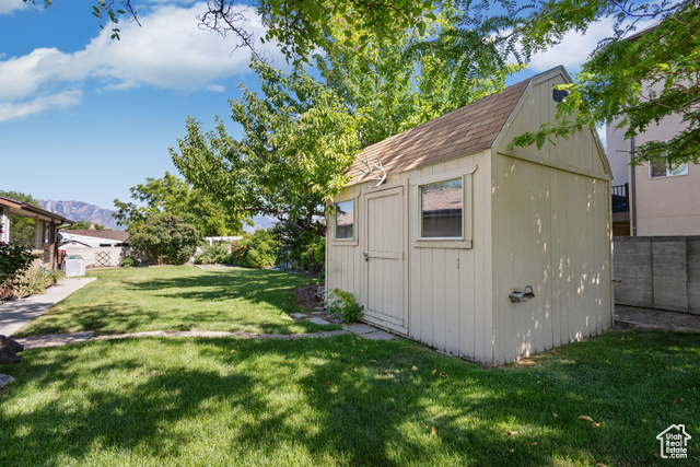 Photo 38 for MLS #2103714 at 1429 Connie Way