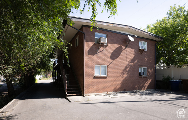 Photo 14 for MLS #2103717 at 938 E Lowell Ave