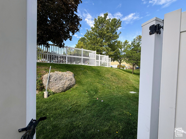 Photo 26 for MLS #2103721 at 6900 S Florentine Way
