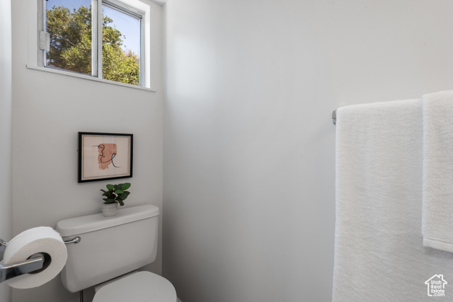 Photo 14 for MLS #2103732 at 241 E Crestone Ave #16A
