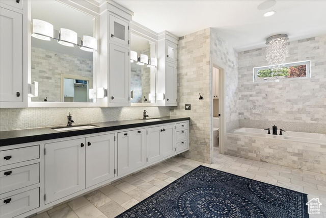 Photo 12 for MLS #2103733 at 129 N Mountain Vistas Rd