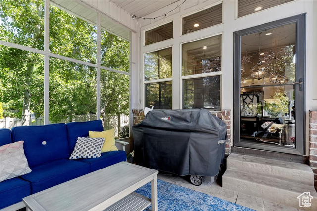 Photo 37 for MLS #2103733 at 129 N Mountain Vistas Rd