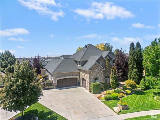 Photo 46 for MLS #2103733 at 129 N Mountain Vistas Rd