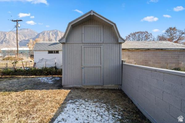 Photo 13 for MLS #2103736 at 758 E 3rd St