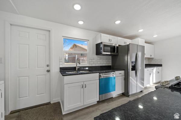 Photo 3 for MLS #2103736 at 758 E 3rd St