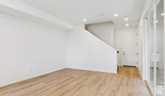Photo 4 for MLS #2103770 at 1334 E 1670 North #822