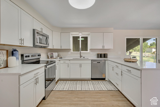 5998 S 3100 W, Roy UT 84067