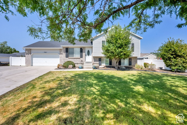 7542 W FERNBUSH CIR, Magna UT 84044