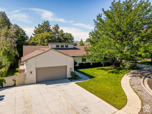 Photo 60 for MLS #2103814 at 1644 E Pebble Beach Cir