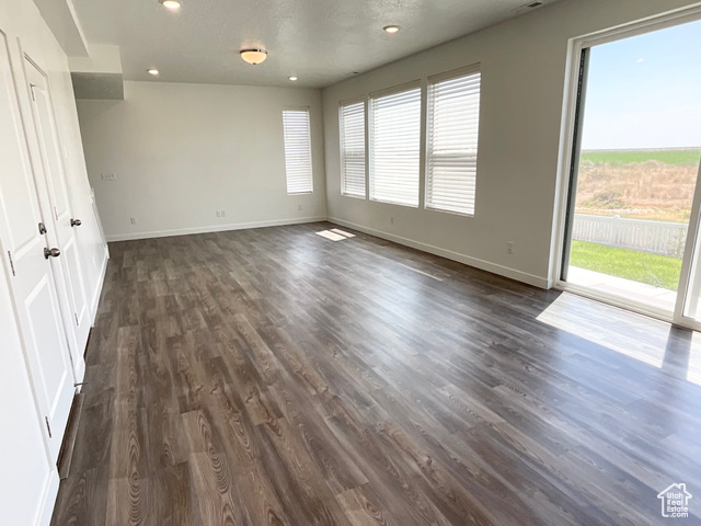 Photo 18 for MLS #2103868 at 2993 W North Shore Dr