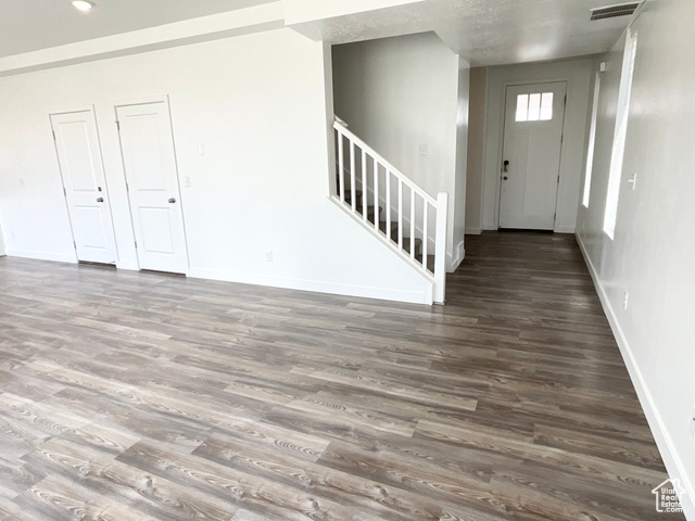 Photo 10 for MLS #2103868 at 2993 W North Shore Dr