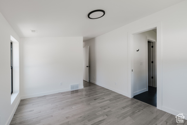 Photo 30 for MLS #2103871 at 707 E 9th Ave