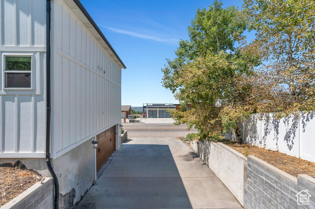 Photo 47 for MLS #2103874 at 3936 Foothill Dr
