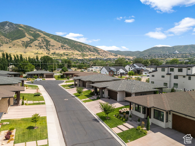1252 E CORNER VIEW CT, Draper UT 84020