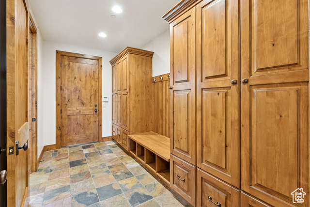 Photo 13 for MLS #2103899 at 1978 Kidd Cir