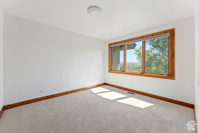 Photo 15 for MLS #2103899 at 1978 Kidd Cir