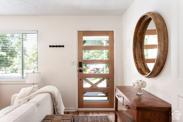 Photo 5 for MLS #2103918 at 2115 S Wyoming St