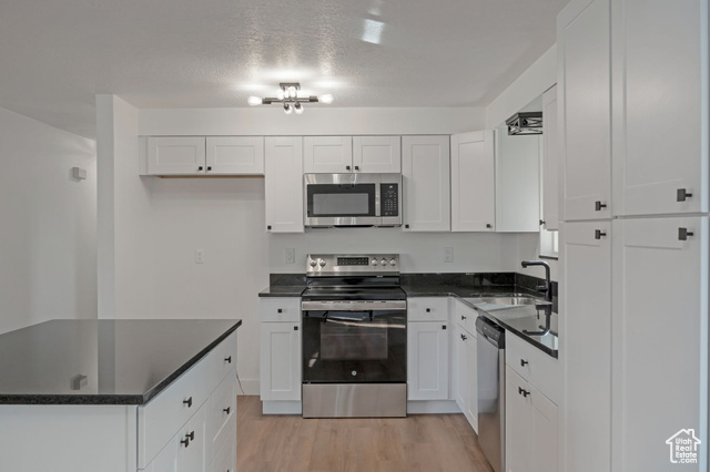 Photo 5 for MLS #2103949 at 3746 S Parker Dr