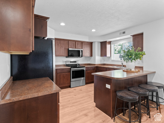 Photo 6 for MLS #2103958 at 319 W 200 North