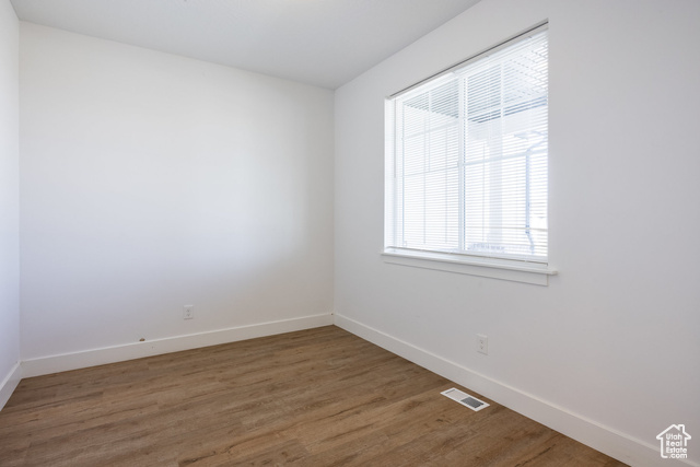Photo 26 for MLS #2104008 at 2039 S Roan Ave