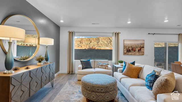 Photo 9 for MLS #2104020 at 1477 S Fins Rd #4122