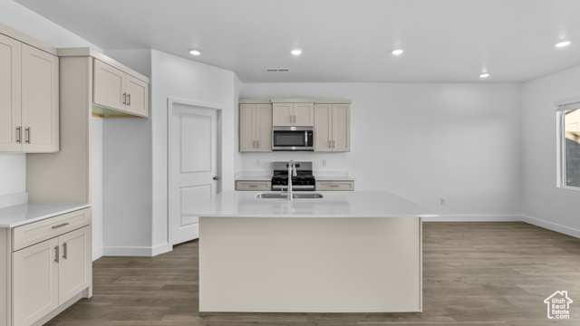 Photo 10 for MLS #2104030 at 1858 S Cyclone Dr #257
