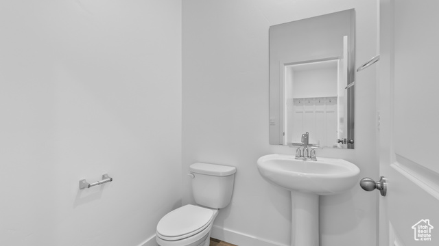 Photo 8 for MLS #2104030 at 1858 S Cyclone Dr #257