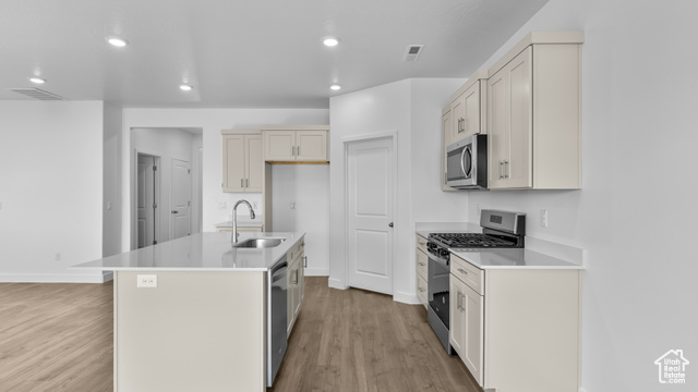 Photo 13 for MLS #2104030 at 1858 S Cyclone Dr #257