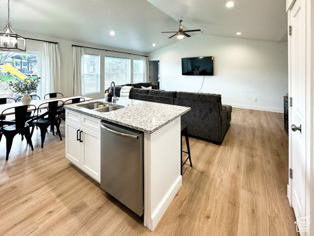 Photo 8 for MLS #2104032 at 379 N Sunrise Dr
