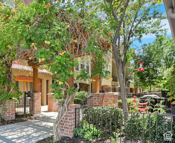 3704 S BALMOSSIE LN, South Salt Lake UT 84115
