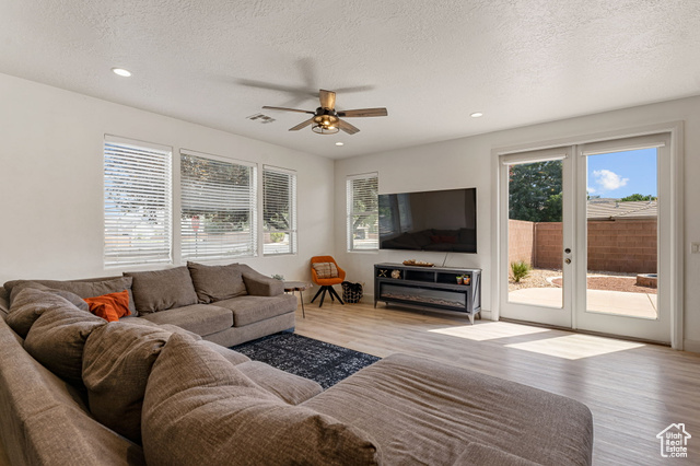 Photo 8 for MLS #2104093 at 283 W Harvest Ln