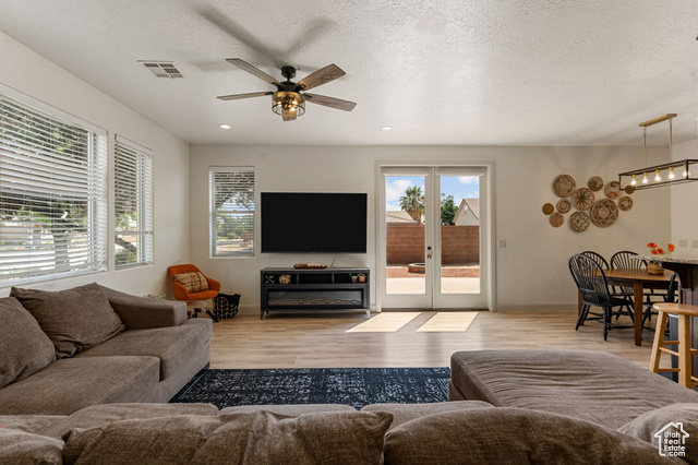 Photo 6 for MLS #2104093 at 283 W Harvest Ln