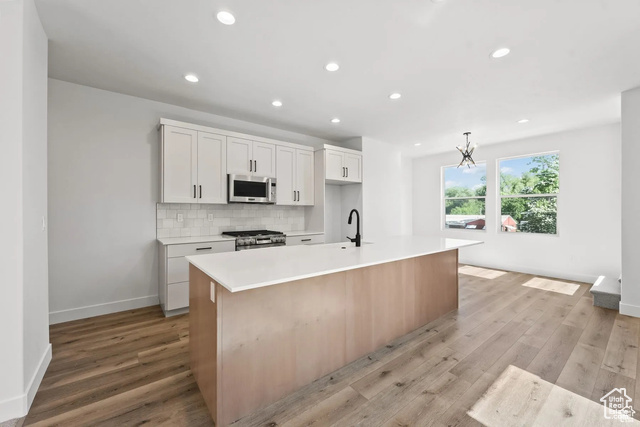 Photo 2 for MLS #2104104 at 545 E 7215 South