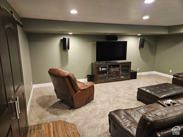 Photo 14 for MLS #2104112 at 681 Country Ln