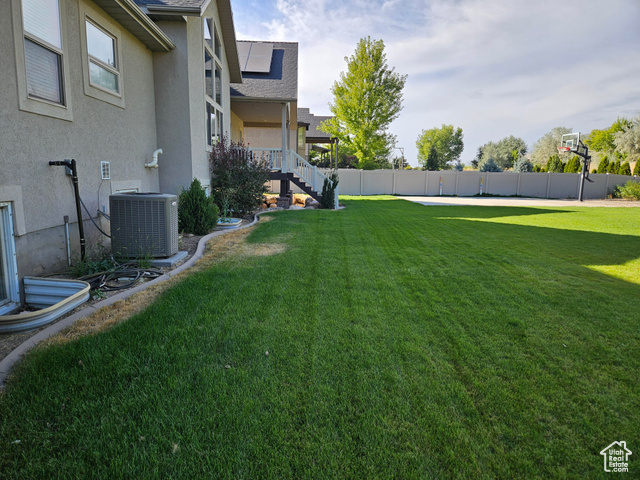 Photo 23 for MLS #2104112 at 681 Country Ln