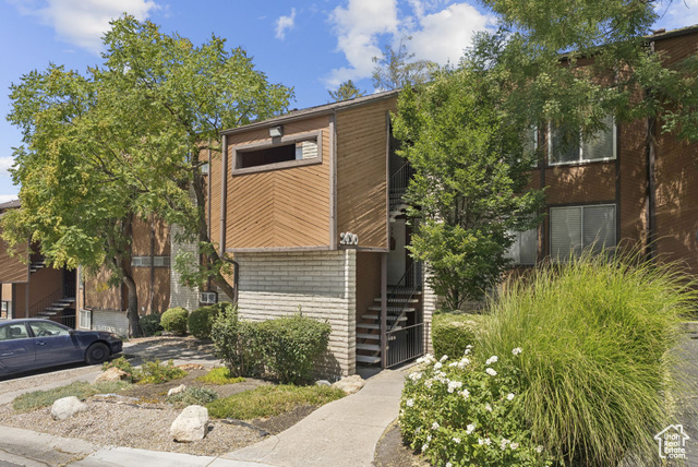 2430 S ELIZABETH ST #5, Salt Lake City UT 84106