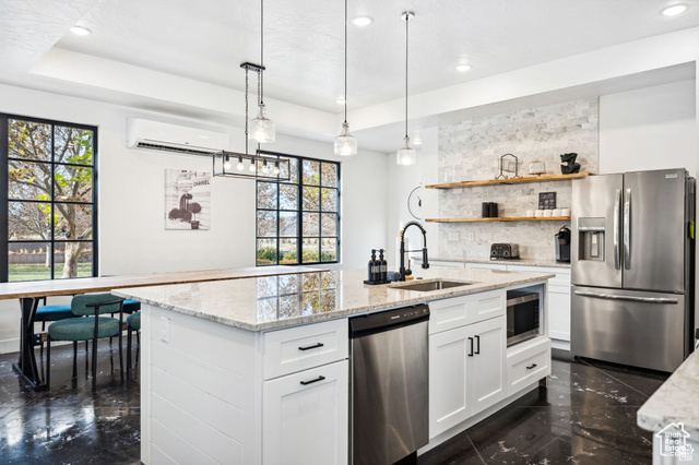 Photo 19 for MLS #2104136 at 4308 W Cambridge Pkwy