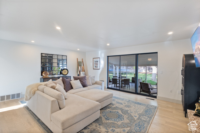 Photo 5 for MLS #2104138 at 3129 S 1810 East