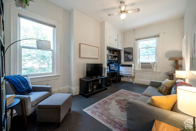 Photo 10 for MLS #2104175 at 319 E 100 North