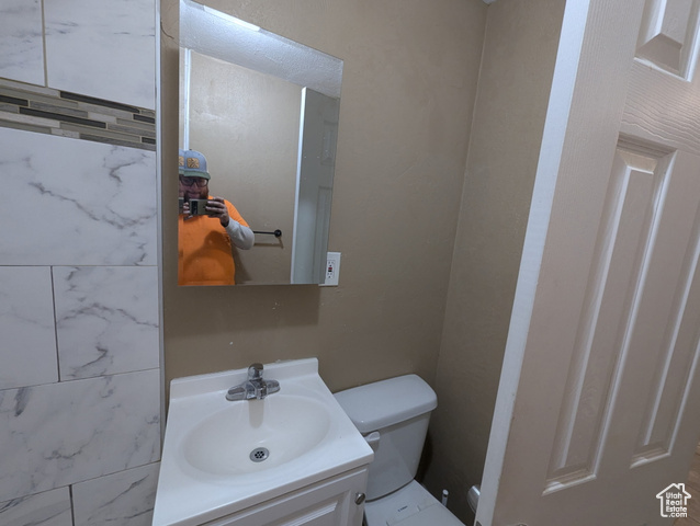 Photo 12 for MLS #2104180 at 909 S Grant