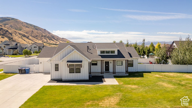 Photo 3 for MLS #2104247 at 444 E 100 North