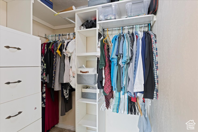 Photo 19 for MLS #2104248 at 794 N Valeria Dr