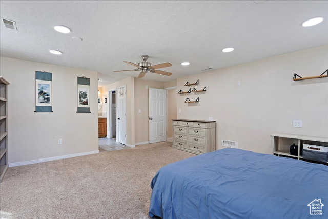 Photo 16 for MLS #2104248 at 794 N Valeria Dr