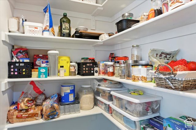 Photo 12 for MLS #2104248 at 794 N Valeria Dr